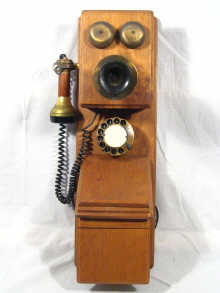 Appraisal: An early wall mounted telephone circa with separate hand held