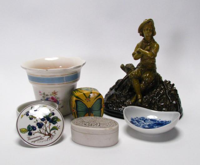 Appraisal: Group of Decorative Accessories including '' American pottery flower pot