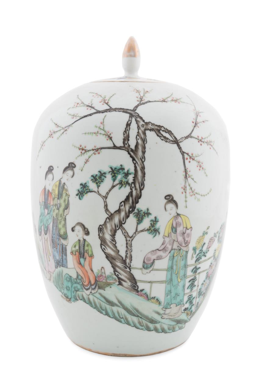 Appraisal: CHINESE ROSE FAMILLE PORCELAIN LIDDED JAR Chinese Rose Famille porcelain