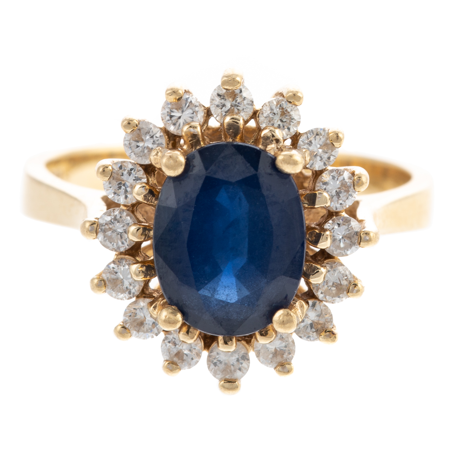 Appraisal: A SAPPHIRE DIAMOND RING IN K K yellow gold ring