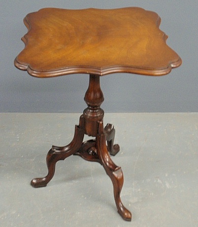 Appraisal: - Queen Anne style mahogany tilt-top table labeled Century Furniture