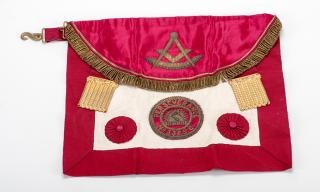 Appraisal: Raymond's Scottish Masonic Apron Raymond s Scottish Masonic Apron London