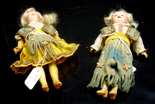 Appraisal: A pair of all original german dolls in tyrolean costume