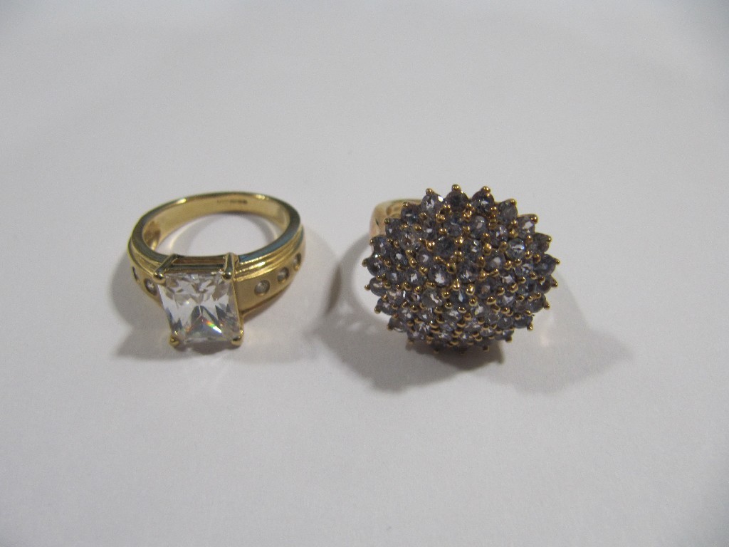 Appraisal: Lot comprising a ct gold tanzanite cluster ring and a