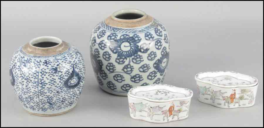 Appraisal: PAIR OF CHINESE PORCELAIN COVERED BOXES Both having reticulated covers