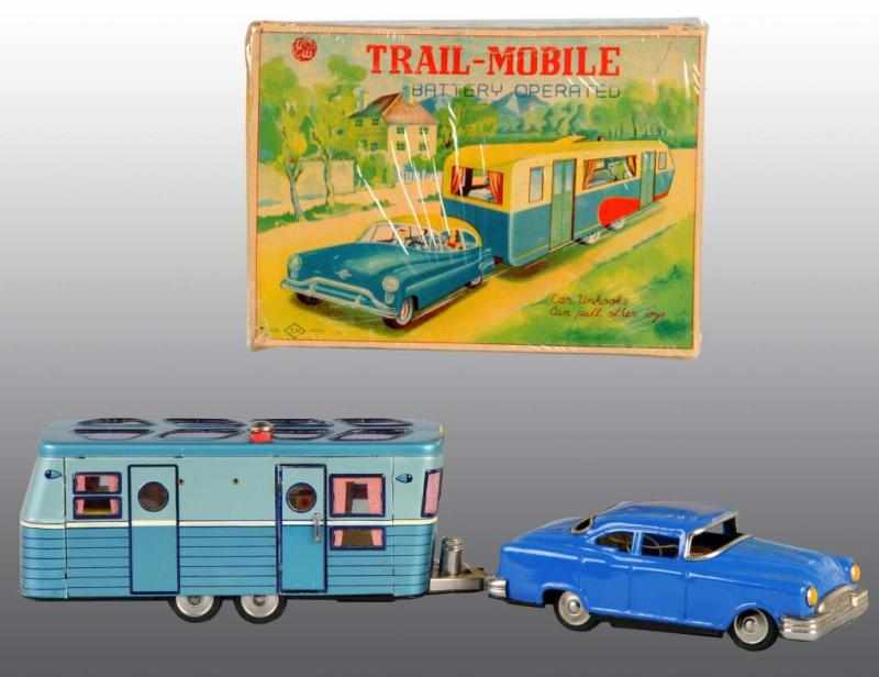 Appraisal: Tin Car Camper Battery-Operated Toys Description Japanese Working Includes one