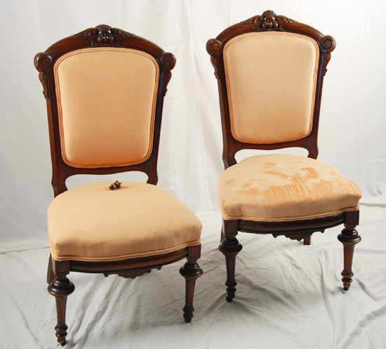 Appraisal: A Pair of Renaissance Revival Side Chairs with carved crests