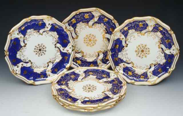 Appraisal: A SET OF SIX DAVENPORT PORCELAIN DESSERT PLATES each with