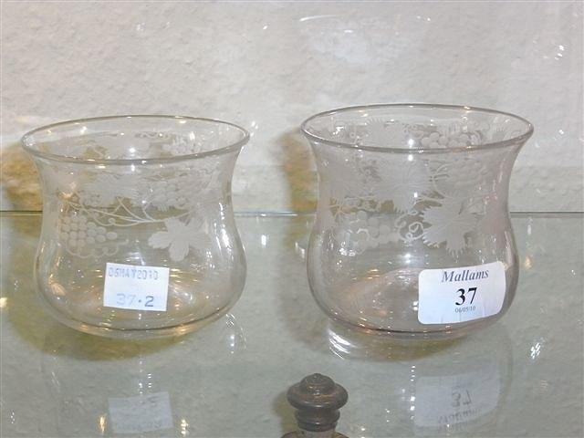 Appraisal: A PAIR OF SMALL ETCHED GLASS FINGER BOWLS with vine