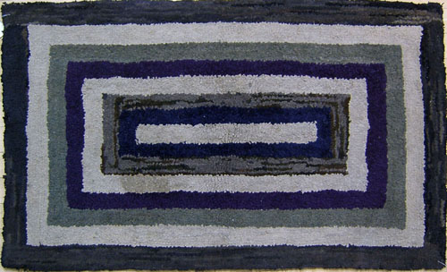 Appraisal: Amish hooked rug late th c x