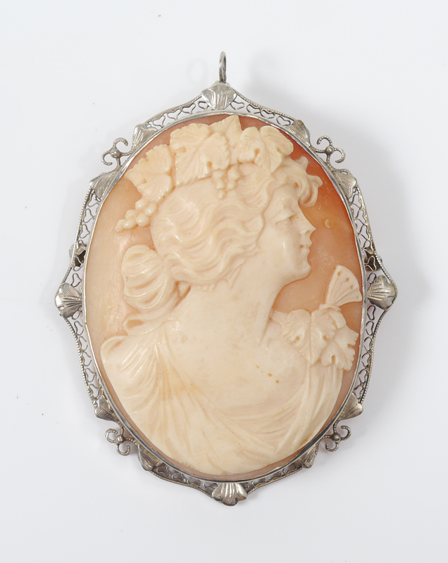 Appraisal: LARGE K WHITE GOLD FRAMED CAMEO PENDANT BROOCH Shell carved