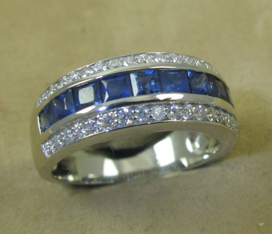 Appraisal: SAPPHIRE AND FOURTEEN KARAT GOLD RING The white gold setting