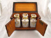 Appraisal: A Continental rosewood tea caddy with rococo columns the lid