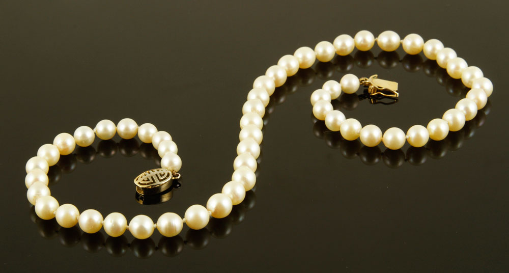 Appraisal: - Ladies Pearl Necklace Ladies pearl necklace with K gold