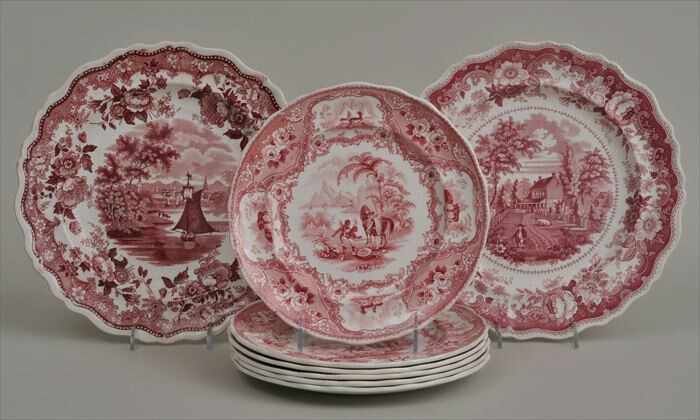 Appraisal: PAIR OF STAFFORDSHIRE PINK TRANSFER-PRINTED PLATES AND A SET OF