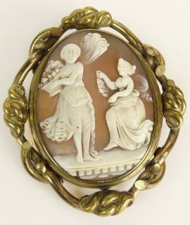 Appraisal: Victorian Carved Shell Cameo and Gold Filled Brooch Unsigned Good