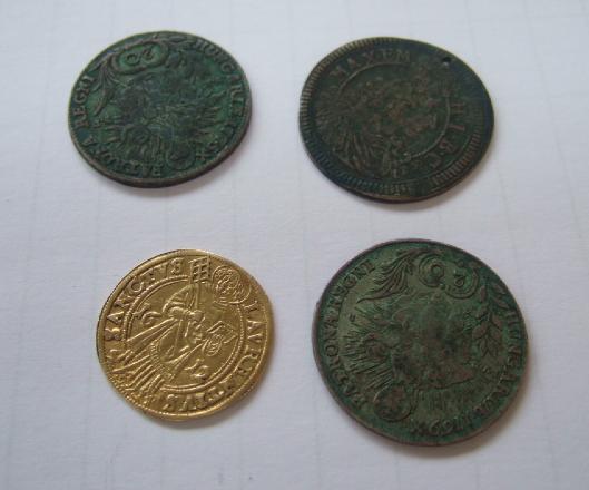 Appraisal: A Nurenberg gold ducat detailed sanctvs lavrentivs and three further