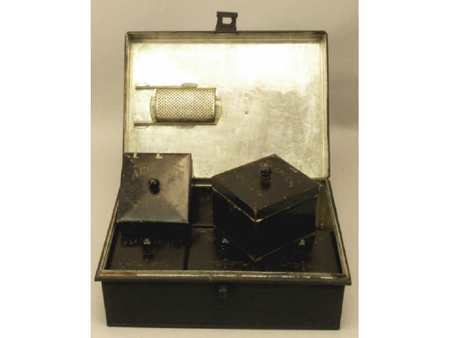 Appraisal: Metal cased spice set includes six spice tins in hinged