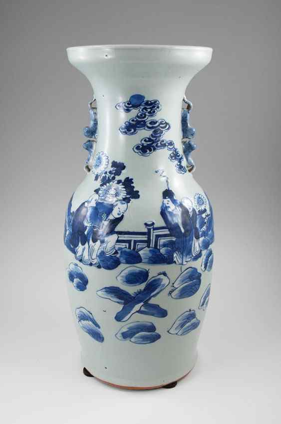 Appraisal: CHINESE BLUE DECORATED TALL VASE Searching for the first blossoms