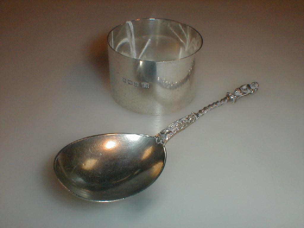 Appraisal: A silver Apostle spoon and a napkin ring