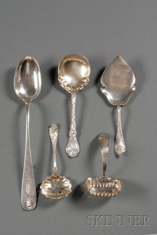 Appraisal: Five Silver Flatware Servers th century four American sterling a