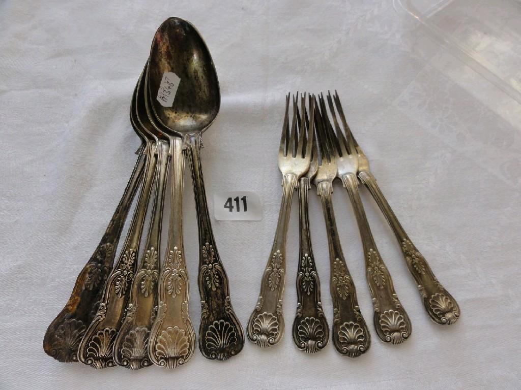 Appraisal: A collection of th century silver shell pattern cutlery including