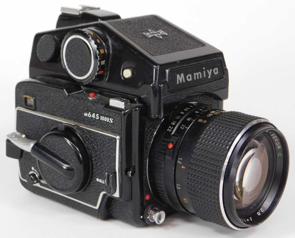 Appraisal: MAMIYA M S SLR CAMERA Mamiya M s SLR camera