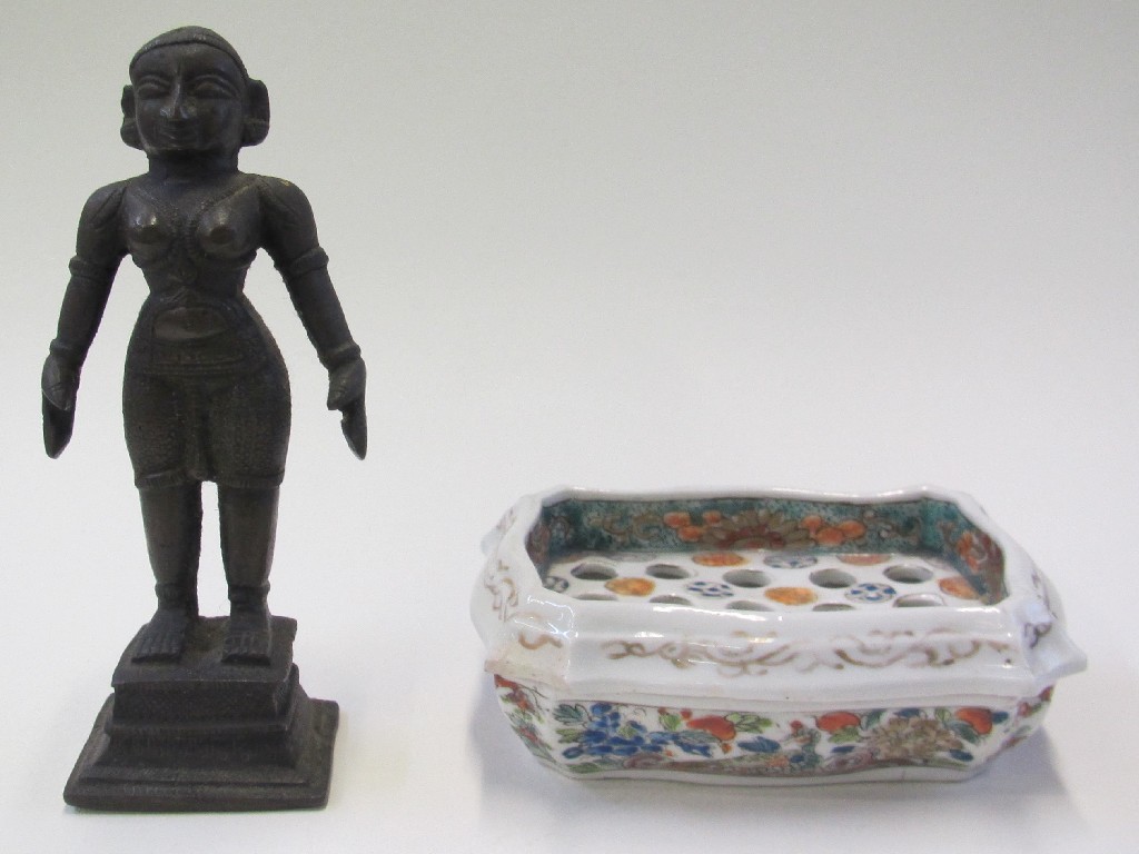 Appraisal: Indian bronze figure of a deity and a Japanese porcelain