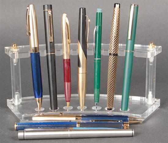 Appraisal: Two Sheaffer fountain pens six ballpoint pens and five pencils