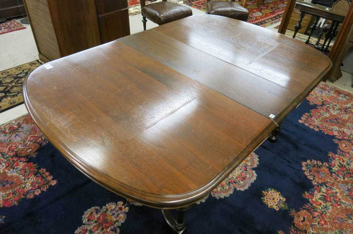 Appraisal: WILLIAM MARY REVIVAL DINING TABLE WITH THREE LEAVES J L