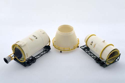 Appraisal: Saturn Rocket Stages Two plastic models a -inch long S-IV