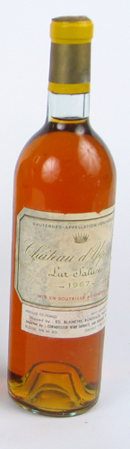 Appraisal: BOTTLE FRENCH WHITE BORDEAUX Chateau d'Yquem Sauternes