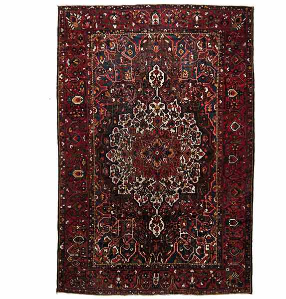 Appraisal: Bakhtiari Rug Iranian ca s A wool Bakhtiari rug with