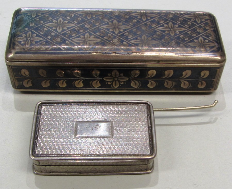 Appraisal: A Russian rectangular niello decorated hinge lidded snuff box circa