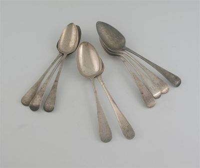 Appraisal: A quantity of Old English pattern tablespoons mixed makers and