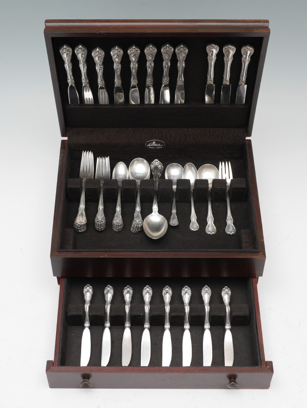 Appraisal: ESTATE COLLECTION OF STERLING FLATWARE A mixed set of Alvin