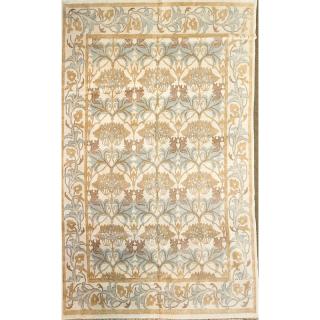 Appraisal: STYLE OF WILLIAM MORRIS Contemporary rug STYLE OF WILLIAM MORRISContemporary