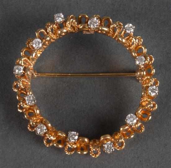 Appraisal: K gold and diamond wreath-form brooch approximately grams total Estimate