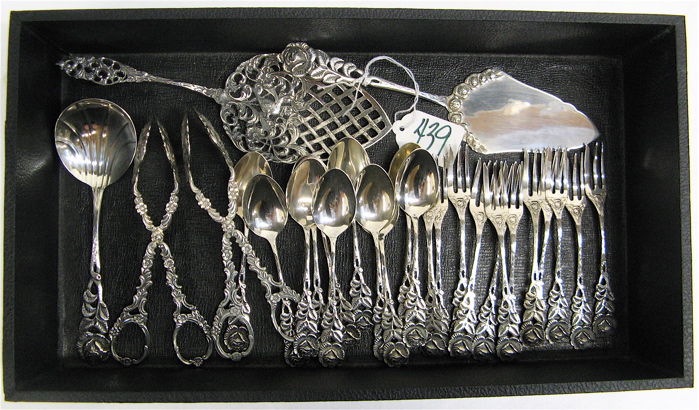 Appraisal: PIECES OF CONTINENTAL FINE SILVER teaspoons seafood forks tong server