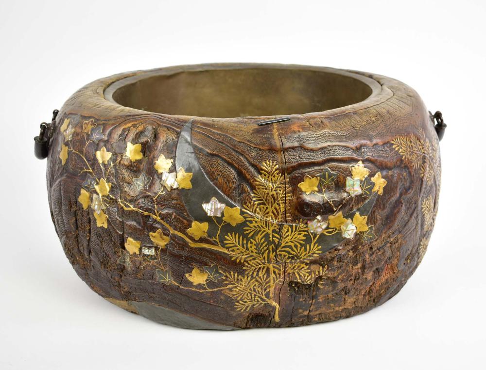 Appraisal: JAPANESE GILT SILVER GILT LACQUER WOOD HIBACHIEarly th Century Circular