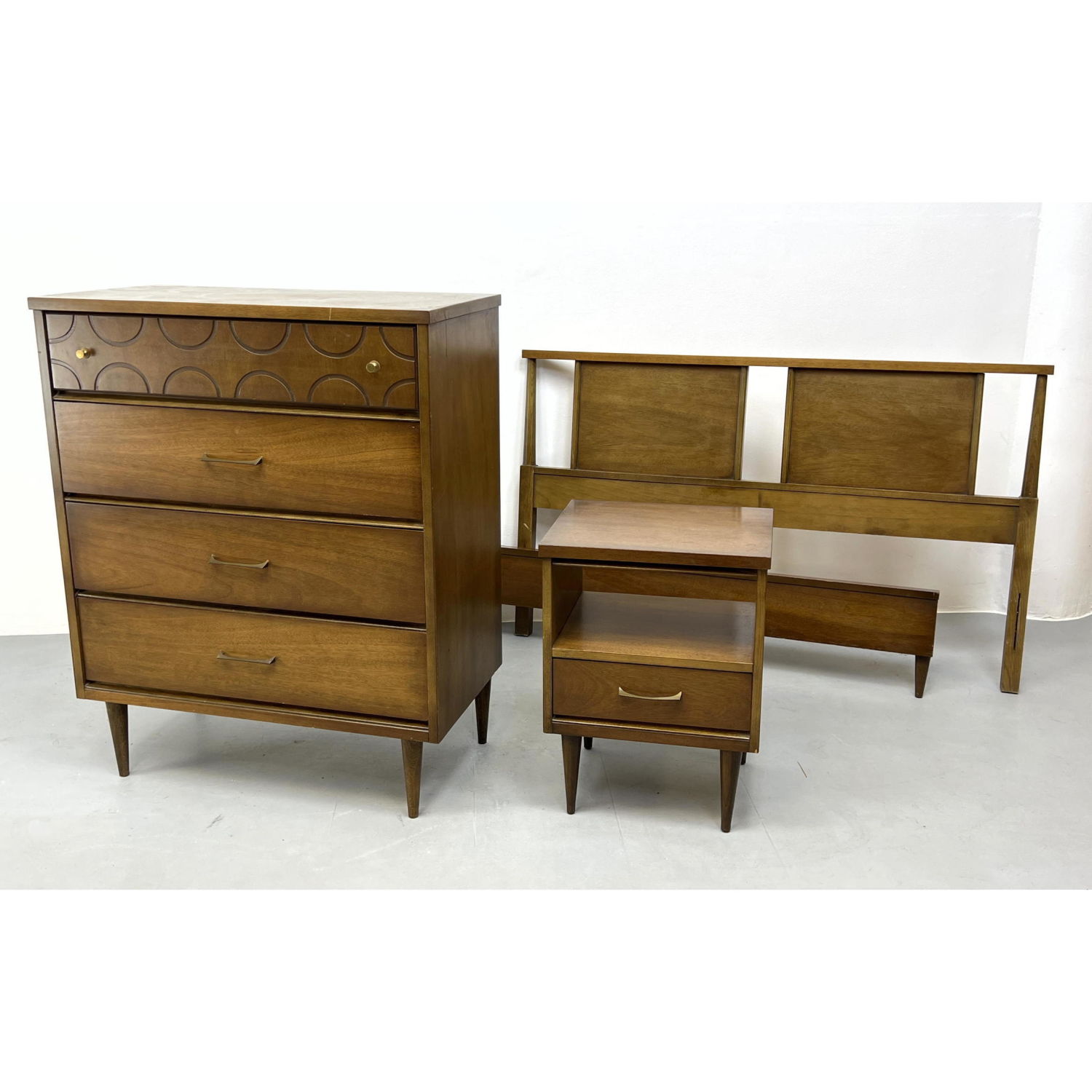 Appraisal: pc BASSETT Modernist Bedroom Furniture High Chest Dresser Night Stand