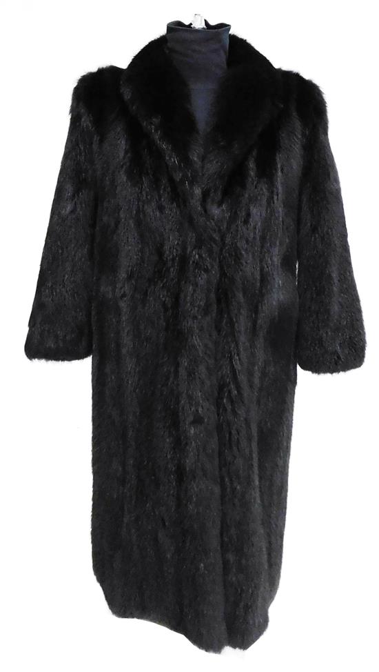 Appraisal: TEXTILES Ladies mink fur coat full-length black with satin lining