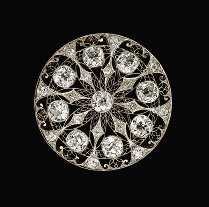 Appraisal: White gold circular openwork diamond brooch art nouveau Stunning white