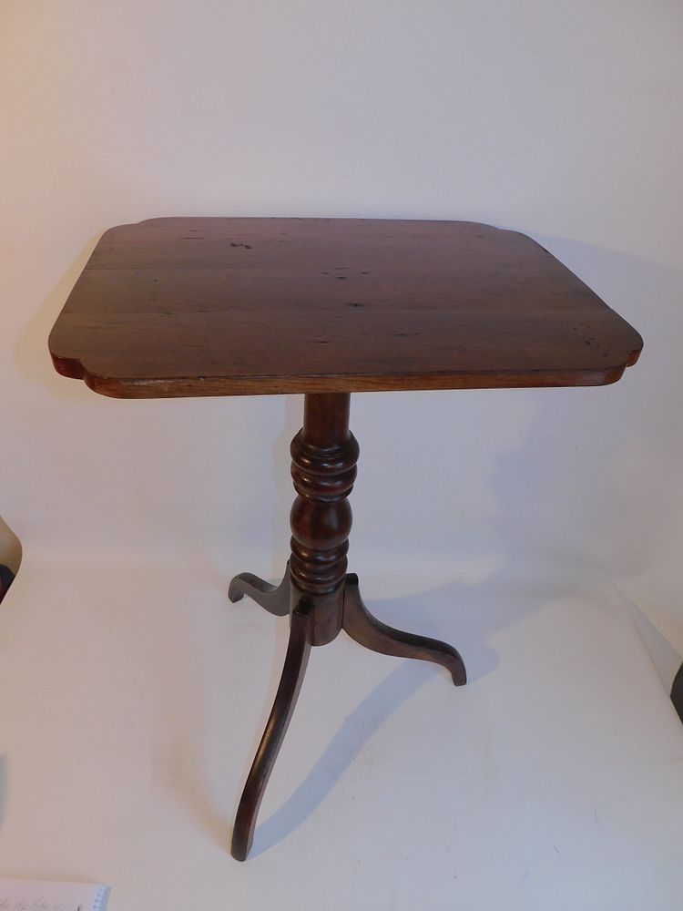 Appraisal: ANTIQUE WALNUT CANDLESTAND Antique walnut candlestand with ring turned tri-legged