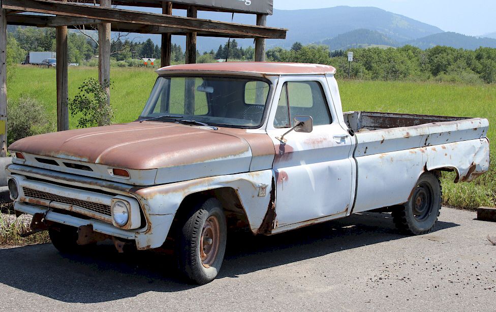 Appraisal: Chevrolet C Pickup Truck LWB Fleetside The lot features a