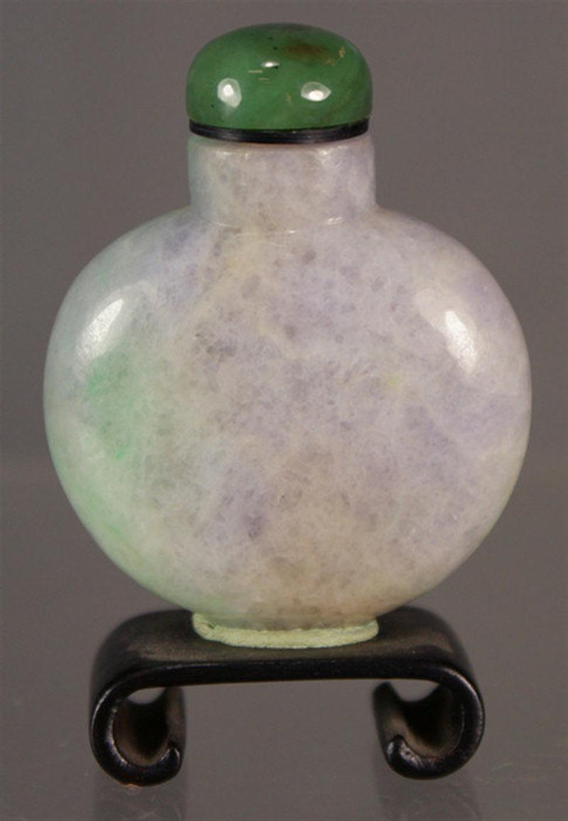 Appraisal: jadeite snuff bottle lavender green tonality dark green jade stopper