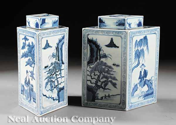 Appraisal: A Pair of Chinese Blue and White Lidded Tea Canisters