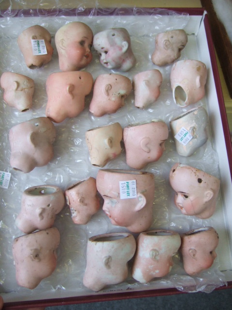 Appraisal: A quantity of bisque dolls heads late th and early