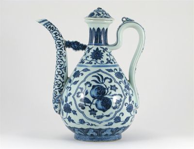 Appraisal: A Chinese Imperial porcelain blue and white ewer and cover