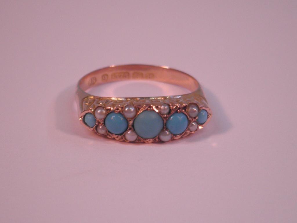 Appraisal: A carat gold turquoise and seed pearl dress ring